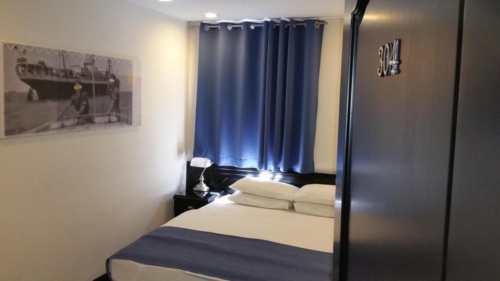 The New Port Tlv Khách sạn 3*